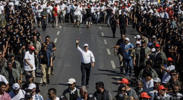 Yalnız Kurt taktiği ile katliam! Yalnız Kurt taktiği ile katliam!