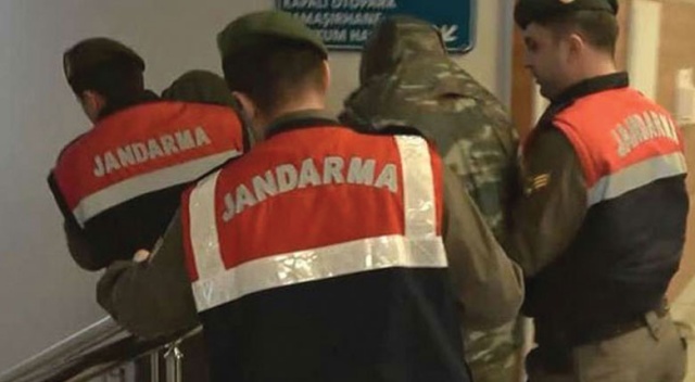 2 Yunan askeri için karar verildi 2 Yunan askeri için karar verildi