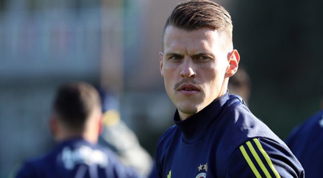 Fenerbahçe'den Skrtel açıklaması