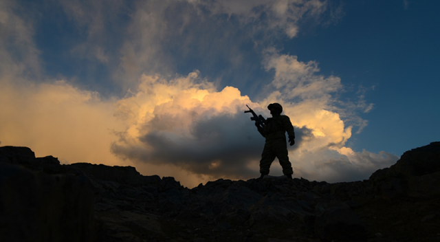 Jandarmadan Afrin operasyonuna yeni marş Jandarmadan Afrin operasyonuna yeni marş