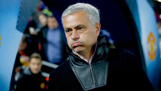 Mourinho'dan Ibrahimovic'in kariyerine ilişkin açıklama Mourinho'dan Ibrahimovic'in kariyerine ilişkin açıklama