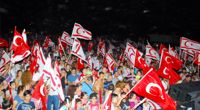Kıbrıs Türkleri AB’leşiyor