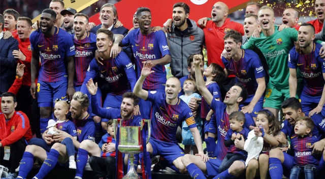 Kral Kupası'nın sahibi Barcelona