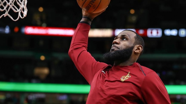 LeBron James, yıllara meydan okuyor LeBron James, yıllara meydan okuyor