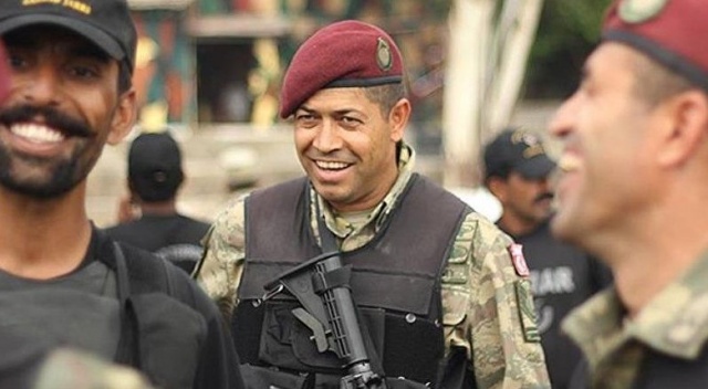 Şehit Ömer Halisdemir’in kardeşi aday adayı oldu Şehit Ömer Halisdemir’in kardeşi aday adayı oldu