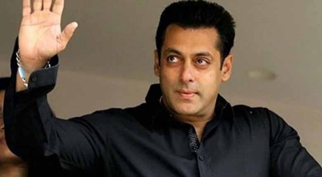 Ünlü Bollywood aktörüne 2 yıl hapis cezası verildi Ünlü Bollywood aktörüne 2 yıl hapis cezası verildi