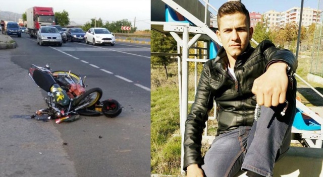 Aydın'da motosiklet ile otomobil çarpıştı: 1 ölü, 3 yaralı Aydın'da motosiklet ile otomobil çarpıştı: 1 ölü, 3 yaralı
