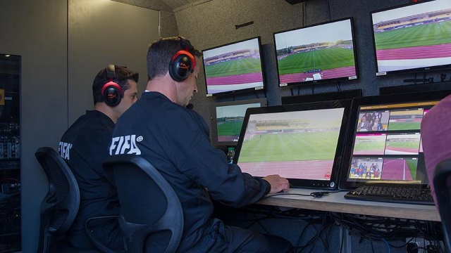 'VAR sistemiyle futbolda heyecan arttı' 'VAR sistemiyle futbolda heyecan arttı'