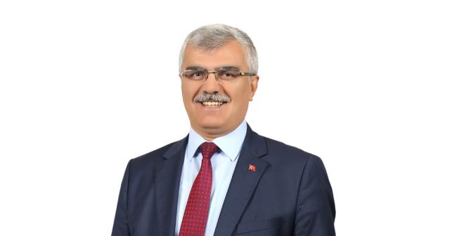 BAYRAM ÖZÇELİK kimdir?