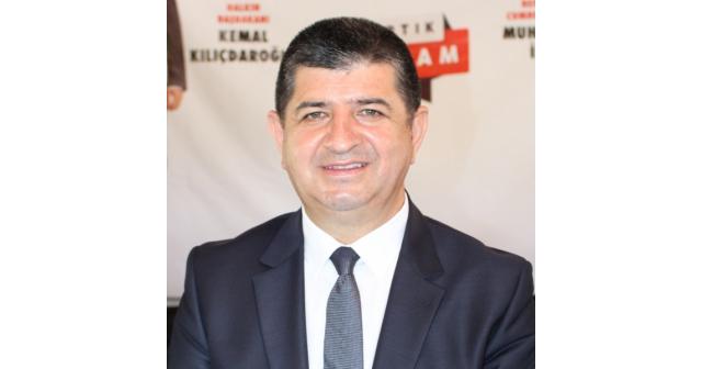 Cavit Arı kimdir? Cavit Arı kimdir?