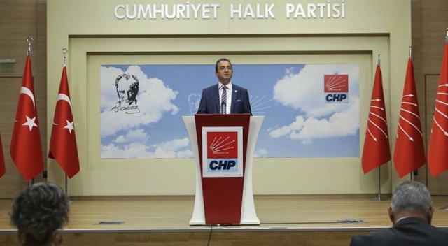 CHP Sözcüsü Tezcan&#039;dan istifa açıklaması