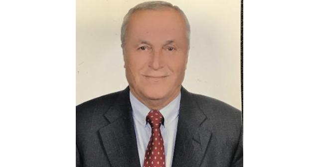 Hakkı Özdek kimdir? Hakkı Özdek kimdir?