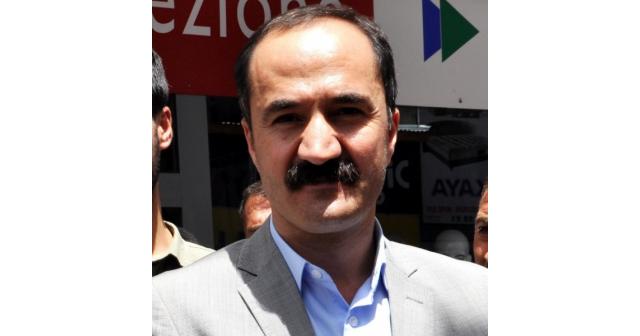 Mensur Işık kimdir? Mensur Işık kimdir?