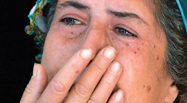 O cümleyi tamamlayamadan gözyaşlarına boğuldu! 'Yoksa...'