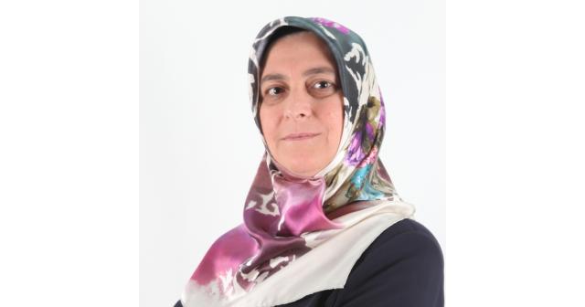 Suna Canıtez kimdir? Suna Canıtez kimdir?
