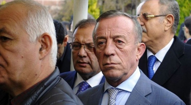 Ali Ağaoğlu borçlarını azaltmak için ortak arıyor Ali Ağaoğlu borçlarını azaltmak için ortak arıyor