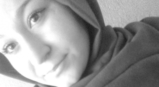 Aydın'da yaşayan 16 yaşındaki Zehra 20 gündür kayıp Aydın'da yaşayan 16 yaşındaki Zehra 20 gündür kayıp