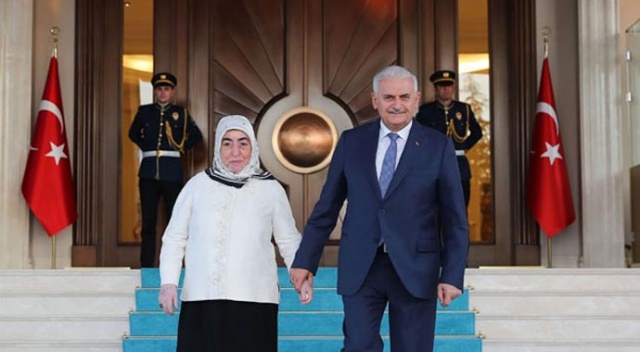Başbakan Yıldırım&#039;dan personeline veda