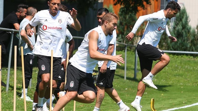 Beşiktaş çift antrenman yaptı