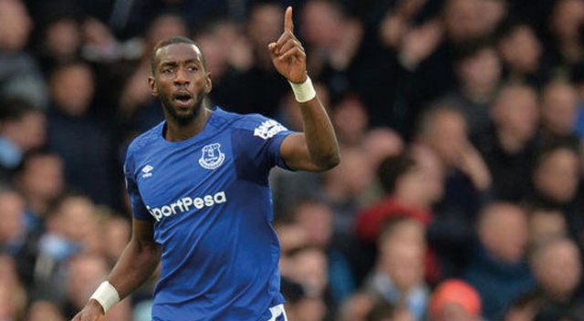Fenerbahçe'nin ilk yabancı transferi Bolasie olacak Fenerbahçe'nin ilk yabancı transferi Bolasie olacak