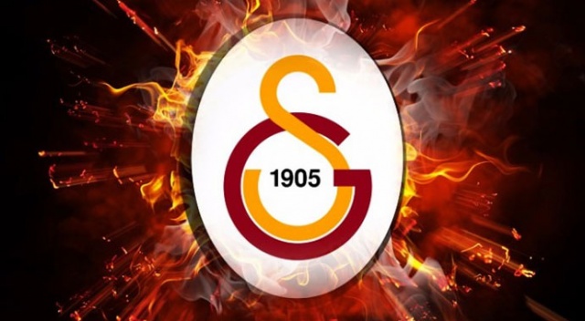 Galatasaray'a bir yerli yıldız daha imzayı atıyor... Galatasaray'a bir yerli yıldız daha imzayı atıyor...