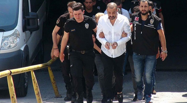 Sarallar ile bağlantılı 5 şüpheli tutuklandı Sarallar ile bağlantılı 5 şüpheli tutuklandı