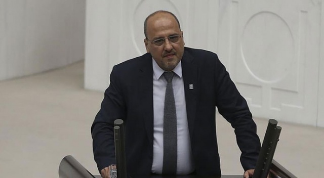 Son dakika AK Parti'den Ahmet Şık'a 100 bin liralık dava Son dakika AK Parti'den Ahmet Şık'a 100 bin liralık dava