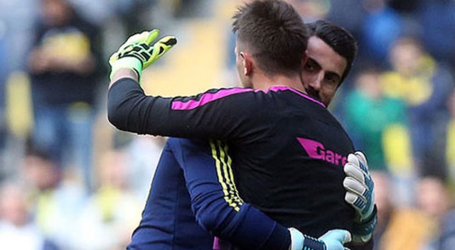 Volkan Demirel&#039;den Muslera&#039;ya tebrik