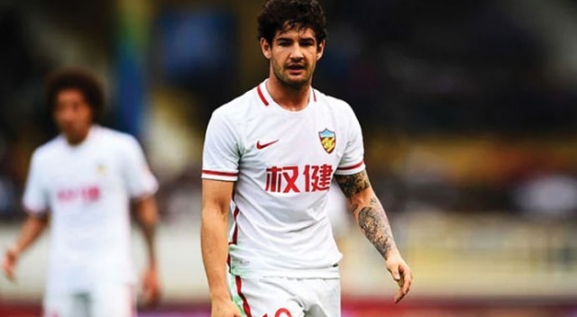 Alexander Pato'dan heyecanlandıran 'Aslan' paylaşımı! Alexander Pato'dan heyecanlandıran 'Aslan' paylaşımı!