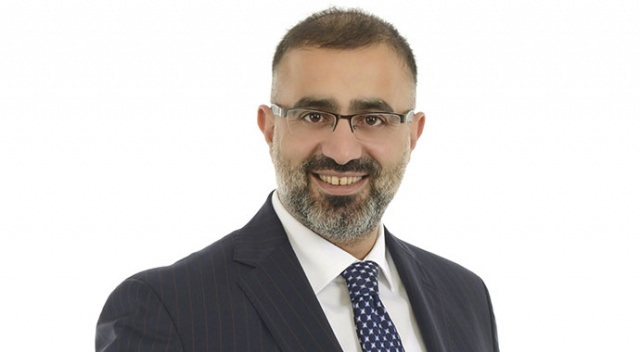 Bereket Döner CEO'su Muhammet Nezif Emek: 'Yerli̇ üreti̇mle büyüdük, yeni̇ yatırımlara hız vereceğiz' Bereket Döner CEO'su Muhammet Nezif Emek: 'Yerli̇ üreti̇mle büyüdük, yeni̇ yatırımlara hız vereceğiz'