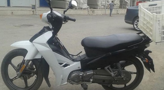 Bursa&#039;da hırsız çaldığı motosikleti geri getirdi