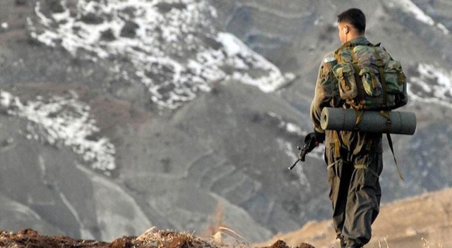 Hakkari&#039;de 2 terörist sağ olarak yakalandı