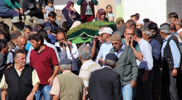 Kızının düğününe gelmişti! Sonu oldu...