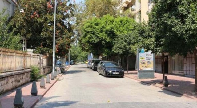 Terk edilmiş şehir! En işlek meydanlar bile boşaldı Terk edilmiş şehir! En işlek meydanlar bile boşaldı