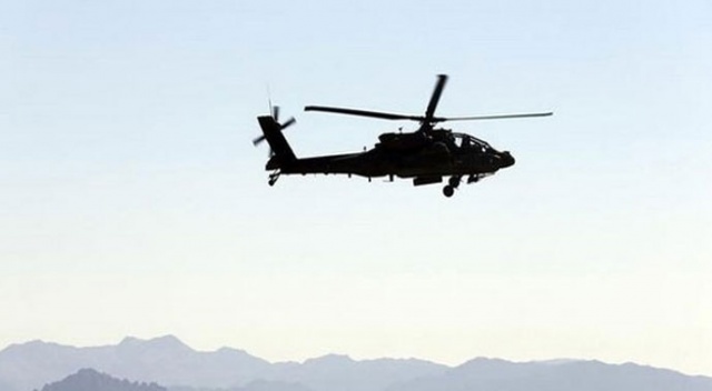Afganistan&#039;da helikopter düştü