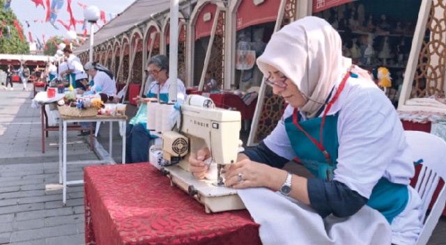 Altın Eller Beyoğlu’nda Altın Eller Beyoğlu’nda