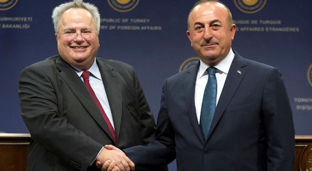 Bakan Çavuşoğlu'ndan Yunanistan'a 15 Temmuz tepkisi Bakan Çavuşoğlu'ndan Yunanistan'a 15 Temmuz tepkisi