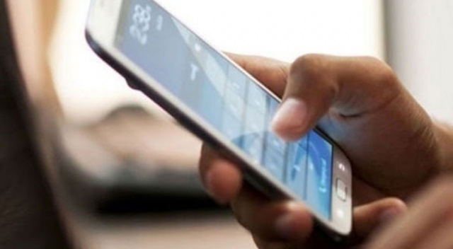 BTK'dan cep telefonu açıklaması! Cepten konuşmada dakika ücreti düşürüldü BTK'dan cep telefonu açıklaması! Cepten konuşmada dakika ücreti düşürüldü