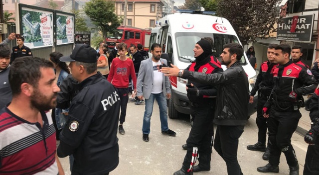 Bursa'da doğalgaz patlaması sonrası yangın çıktı Bursa'da doğalgaz patlaması sonrası yangın çıktı