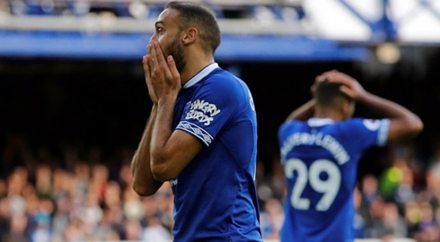 Cenk Tosun İngiliz basınına konuştu: 3 gün evden çıkmıyorum Cenk Tosun İngiliz basınına konuştu: 3 gün evden çıkmıyorum