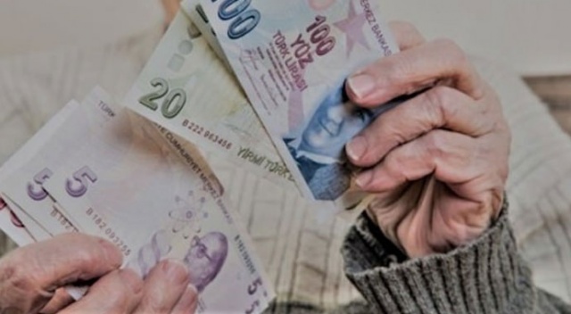 Emekliye ek zam müjdesi! Emekliye ek zam müjdesi!