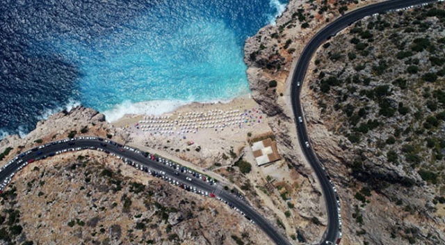 Kaputaş Plajı’na gelen hayran kalıyor! Kaputaş Plajı’na gelen hayran kalıyor!
