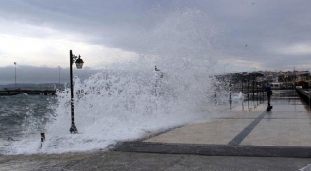 Meteoroloji'den son dakika fırtına açıklaması! Tropik fırtına yön değiştirdi Meteoroloji'den son dakika fırtına açıklaması! Tropik fırtına yön değiştirdi