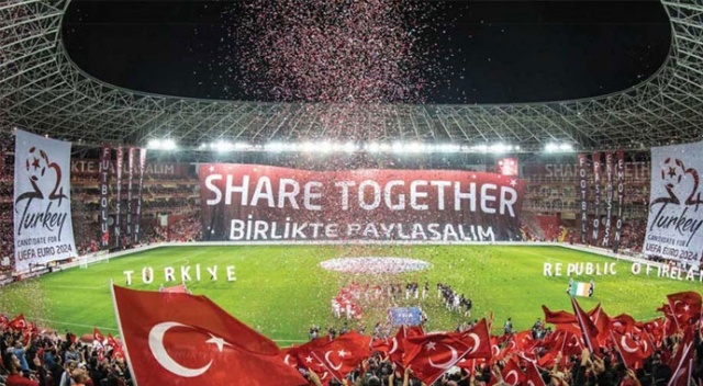 Para birleştirdi Para birleştirdi