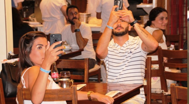 Turistler, Bodrum'da gördükleri manzara karşısında şok oldular Turistler, Bodrum'da gördükleri manzara karşısında şok oldular