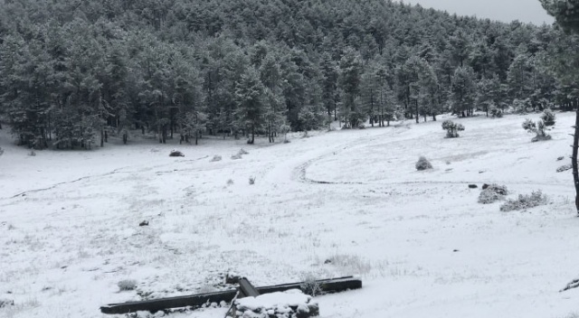 Bursa&#039;nın dağ ilçeleri beyaza büründü