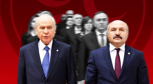 Devlet Bahçeli Erhan Usta'yı görevden aldı Devlet Bahçeli Erhan Usta'yı görevden aldı