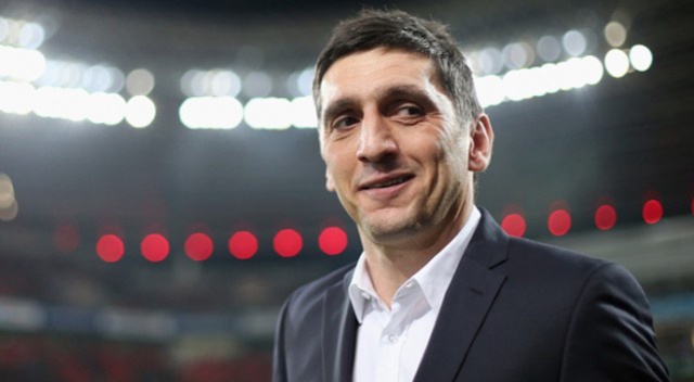 Fenerbahçe'de ilk aday Tayfun Korkut Fenerbahçe'de ilk aday Tayfun Korkut