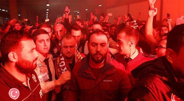 Galatasaray’a taraftar morali Galatasaray’a taraftar morali