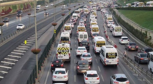 İstanbullular dikkat! 29 Ekim'de bu yollar kapalı (29 Ekim kapalı yollar, yol durumu) İstanbullular dikkat! 29 Ekim'de bu yollar kapalı (29 Ekim kapalı yollar, yol durumu)